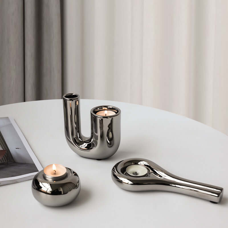 Modern Silver Geometric Candleholder (Light Luxury) Modern Silver Geometric Candleholder