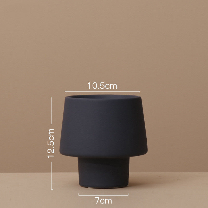 Nordic Ceramic Vase Decoration