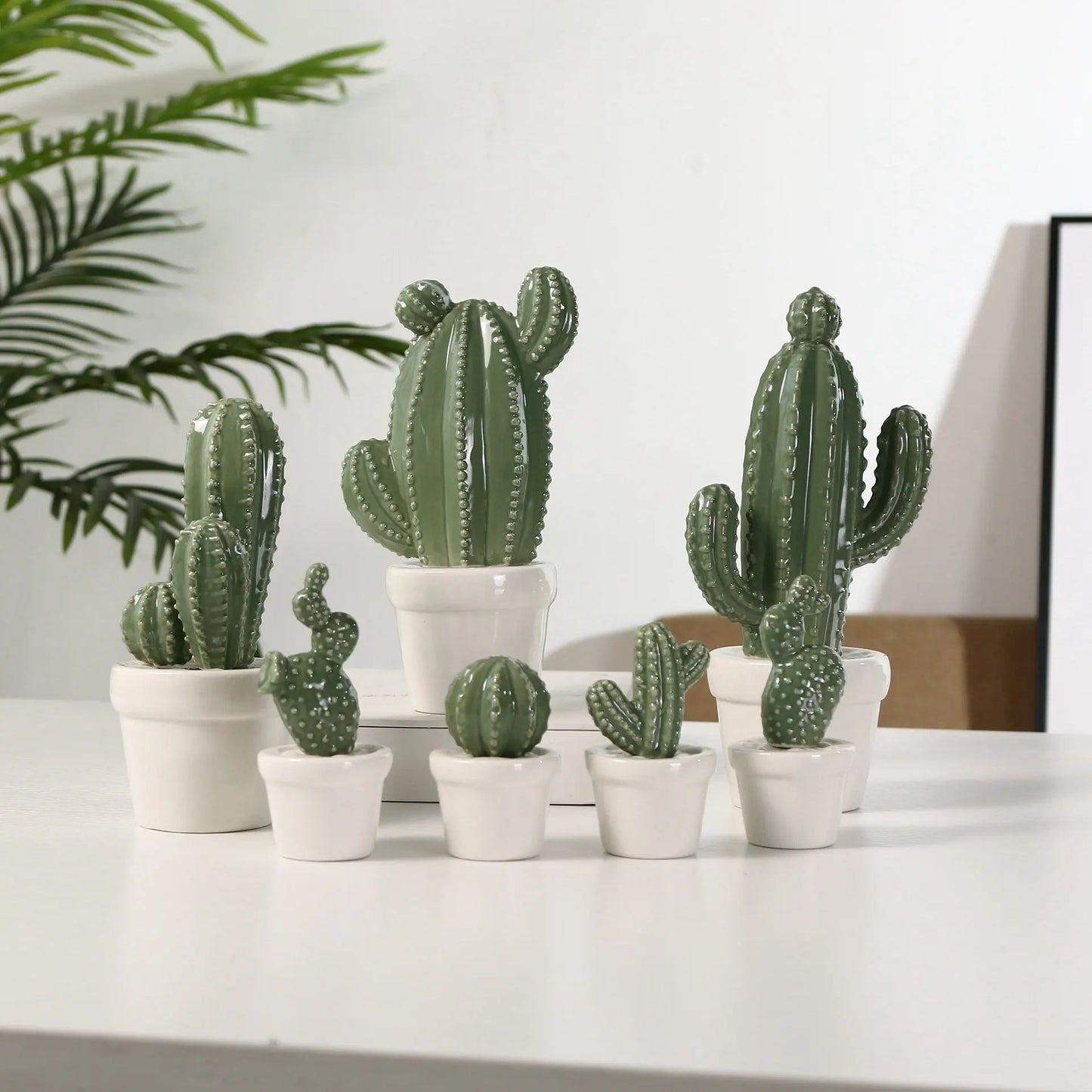 Home Accessories Ceramic Decoration High Temperature Simulation Cactus Londecor