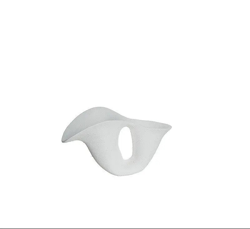 handcrafted White Vase Londecor