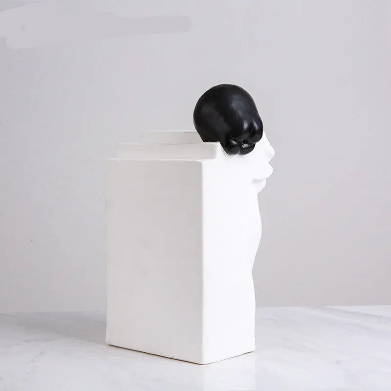 Creative Ceramic Ornament Londecor
