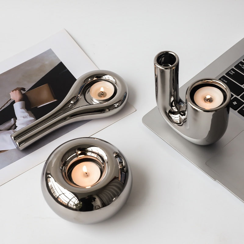 Modern Silver Geometric Candleholder (Light Luxury) Modern Silver Geometric Candleholder
