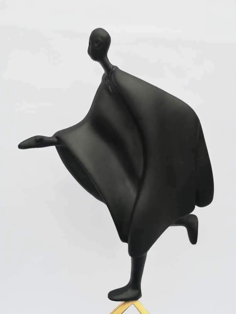 Metal cast figure ornament Londecor
