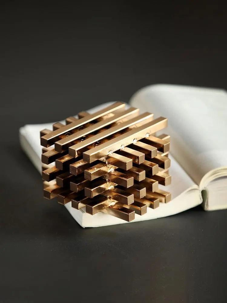 Modern Minimalist Desk Decorations Handicrafts Ornaments - Londecor
