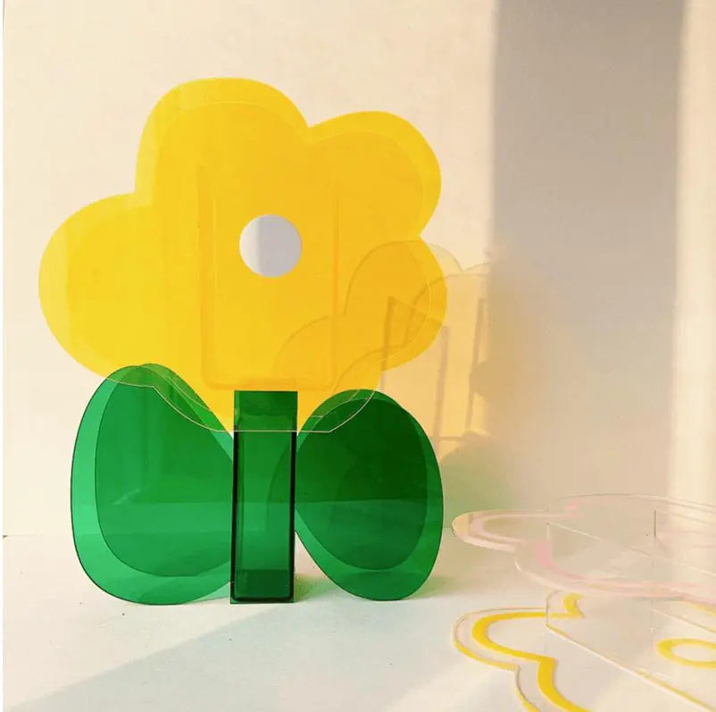 Modern Simple Acrylic Vase, Living Room Designer, Colorful Vase Decoration. - Londecor
