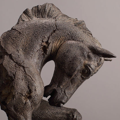 Antique Horse Ornament Londecor