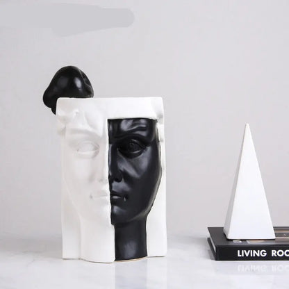 Creative Ceramic Ornament Londecor