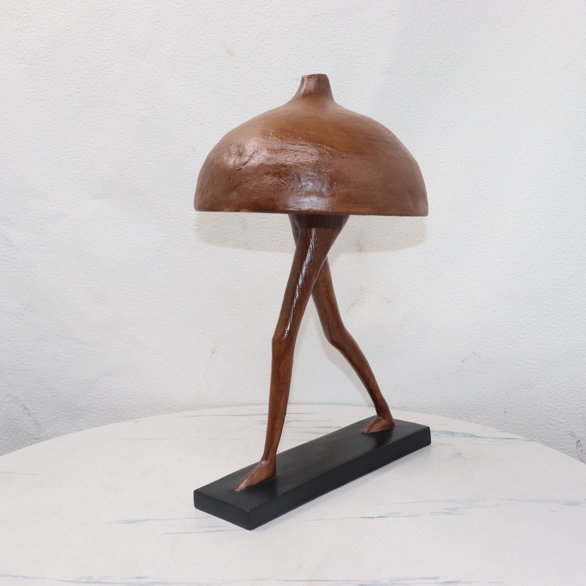 Product information: Color: 25*20 * 40CM Material: synthetic resin Style: modern simplicity Category: resin crafts Packing list: 1* Decoration Product Image: Abstract Mushroom Home Decoration