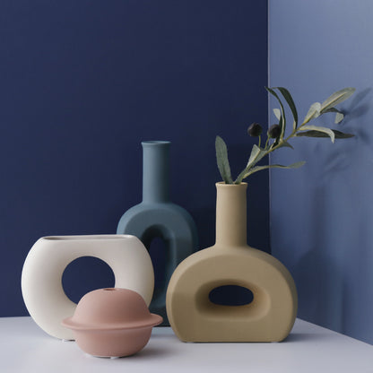Nordic Ceramic Vase Decoration