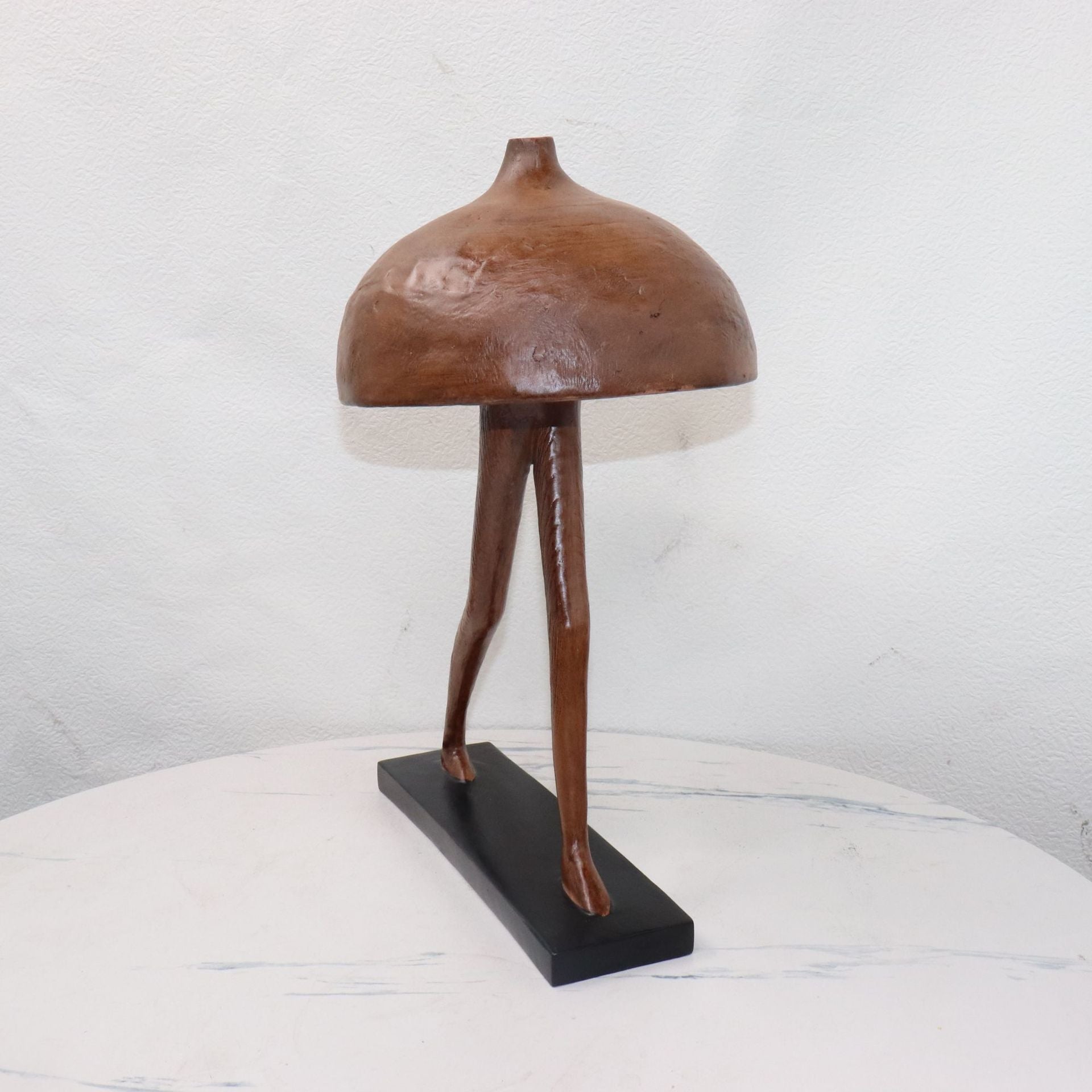 Product information: Color: 25*20 * 40CM Material: synthetic resin Style: modern simplicity Category: resin crafts Packing list: 1* Decoration Product Image: Abstract Mushroom Home Decoration