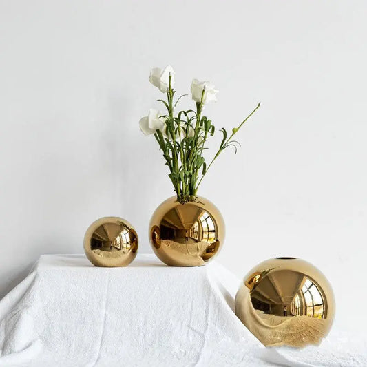 Ceramic Gold Vase - Londecor