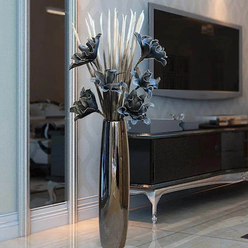 Tall Silver Vase - Londecor