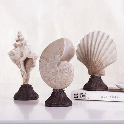 Resin Shell Ornament-Beach House - Londecor
