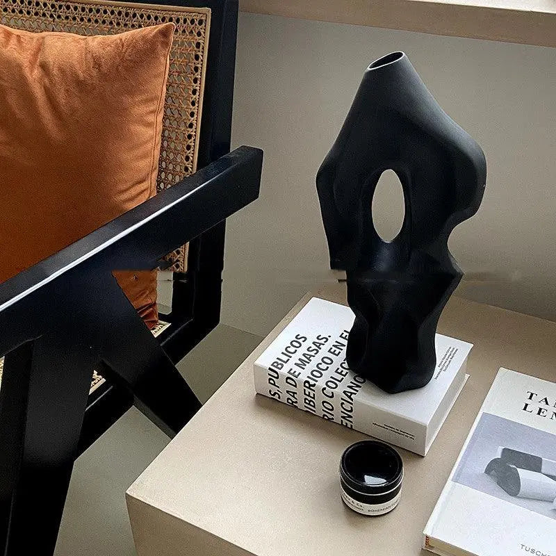 Ceramic Ornaments Medieval Sculpture Vases Decorative Flowers - Londecor