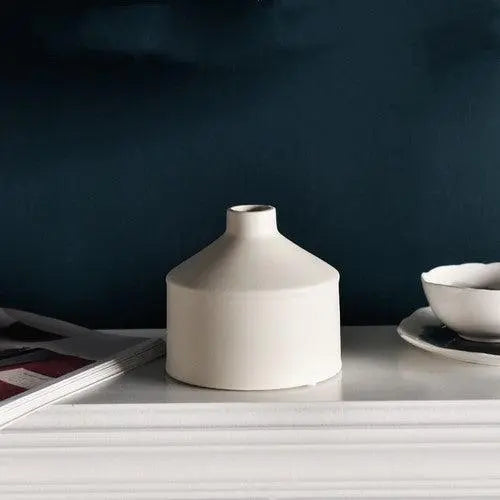 Geometric irregular Morandi vase - Londecor