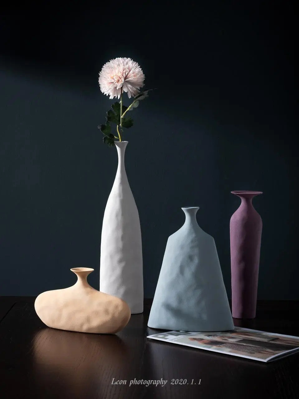 Geometrical Ceramic Vases. - Londecor