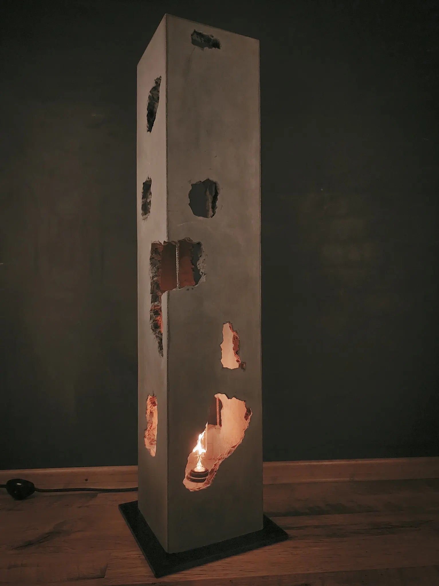 lampa stojąca loft, loft, oświetlenie loft, lampa z betonu, lampa betonowa