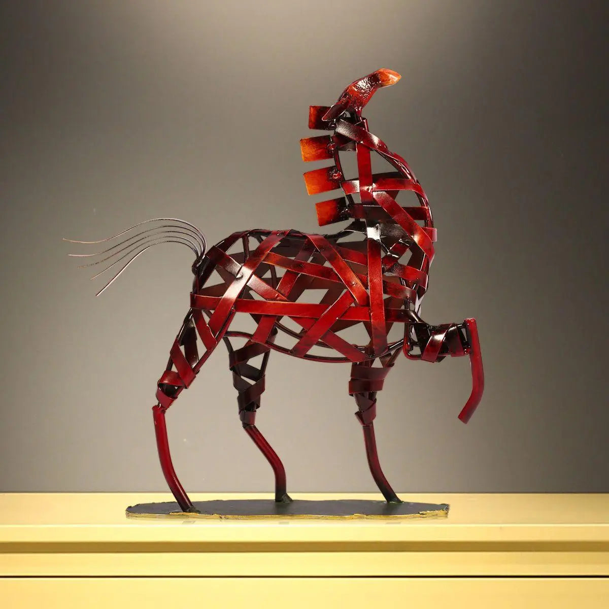 Artwork Wrought Iron Weaving Horse. - Londecor