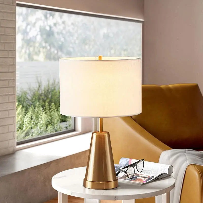 Modern Minimalist Bedroom Bedside Lamp - Londecor