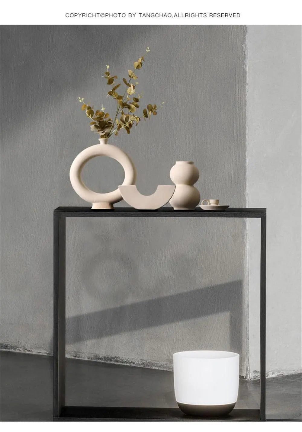 Ceramic Nordic Vases. - Londecor